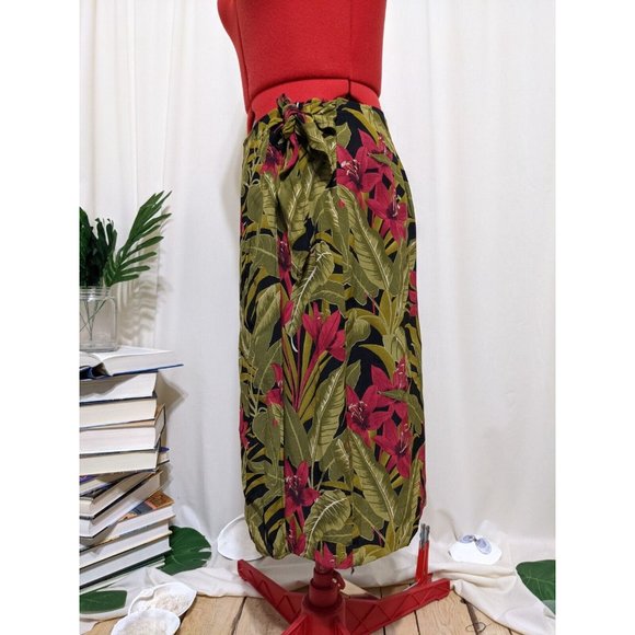 INTRIGING THREADS Floral Knee-Length Wrap Skirt With Attached Sash, Size 6 - Picture 8 of 8
